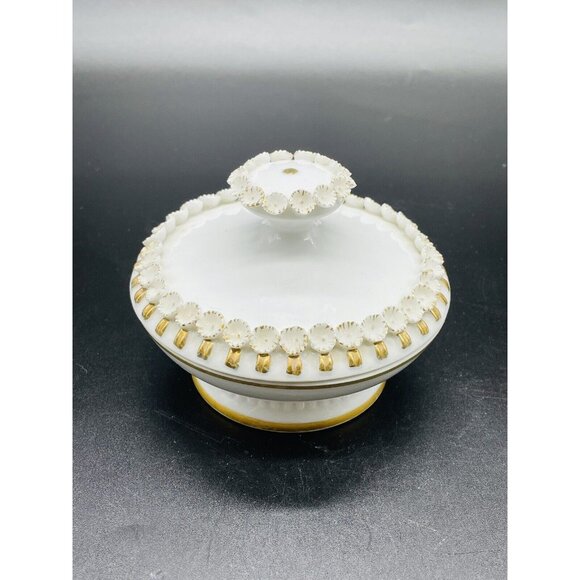 Irice Vintage Vanity Set White w Gold Accent And Applied Floral - Picture 9 of 12